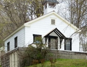 School house on Academy Hill Road and Route 199